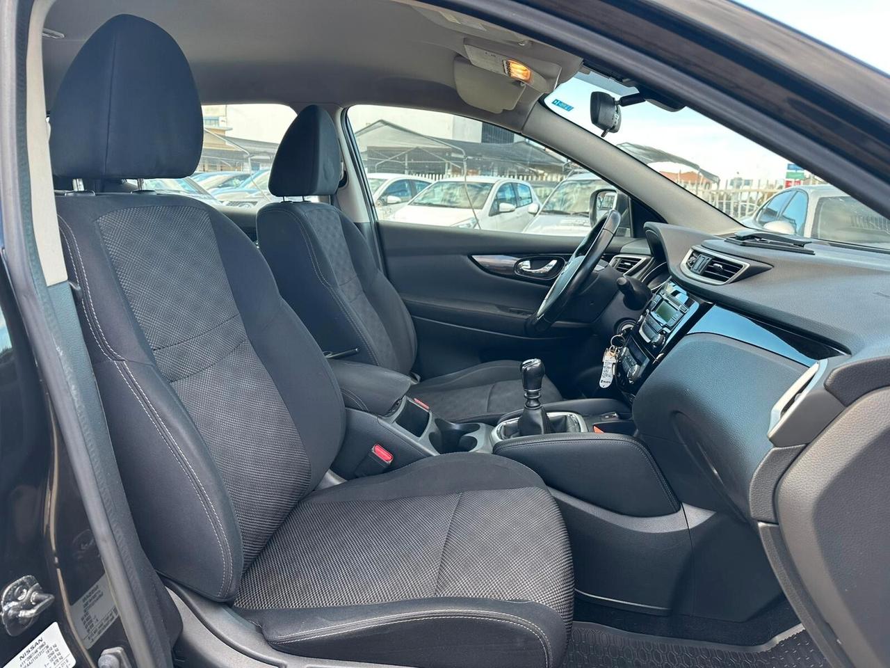 Nissan Qashqai 1.5 dCi Visia