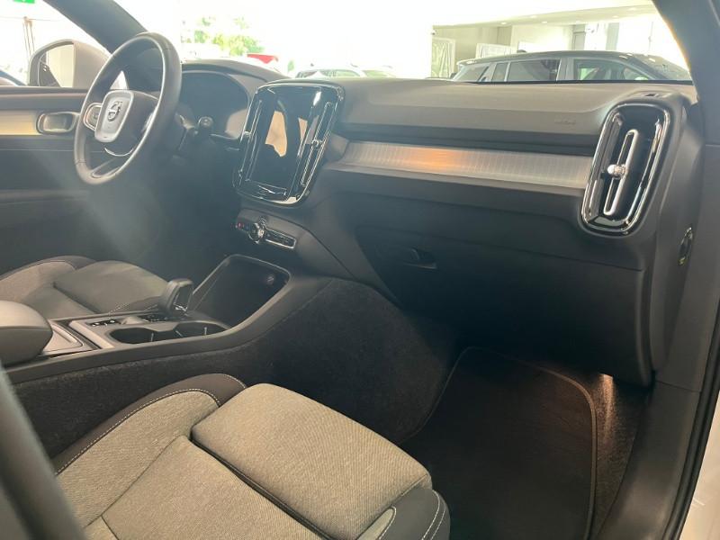 VOLVO XC40 B3 automatico Core