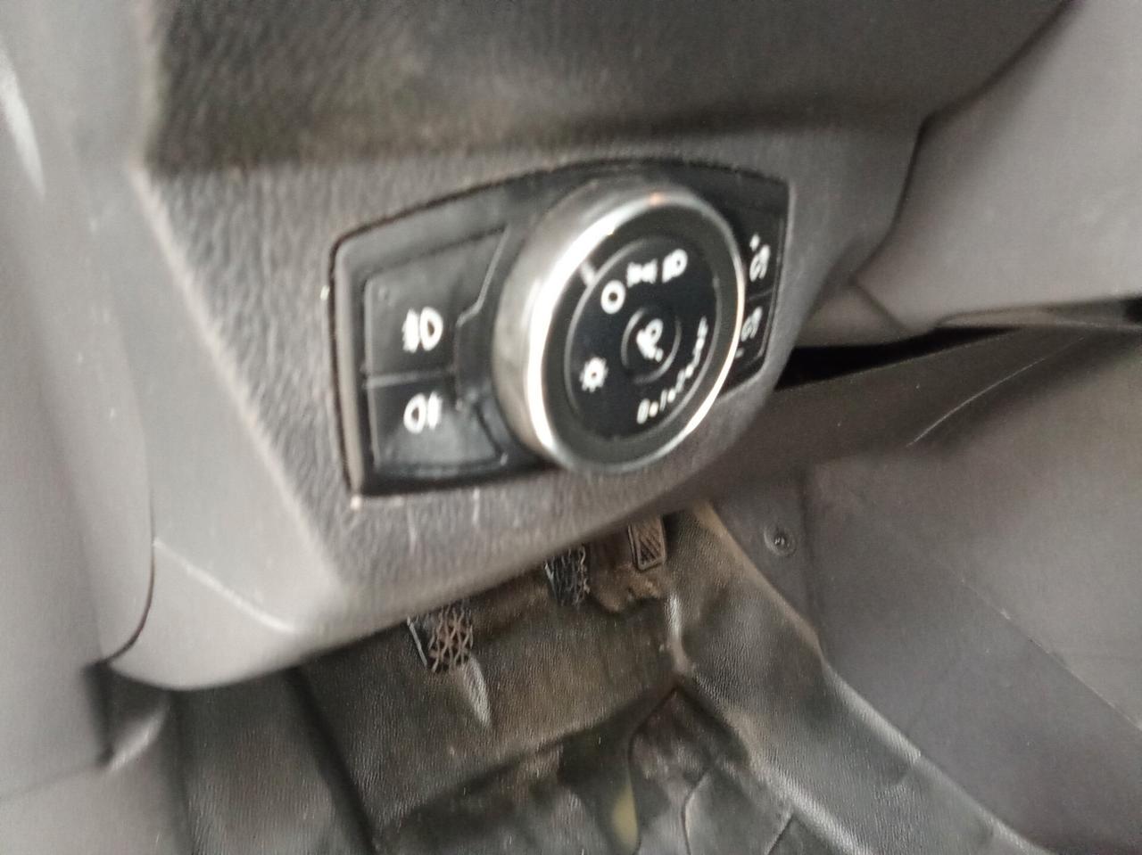 Ford Transit Courier Transit Courier 1.5 TDCi 75CV Van Entry