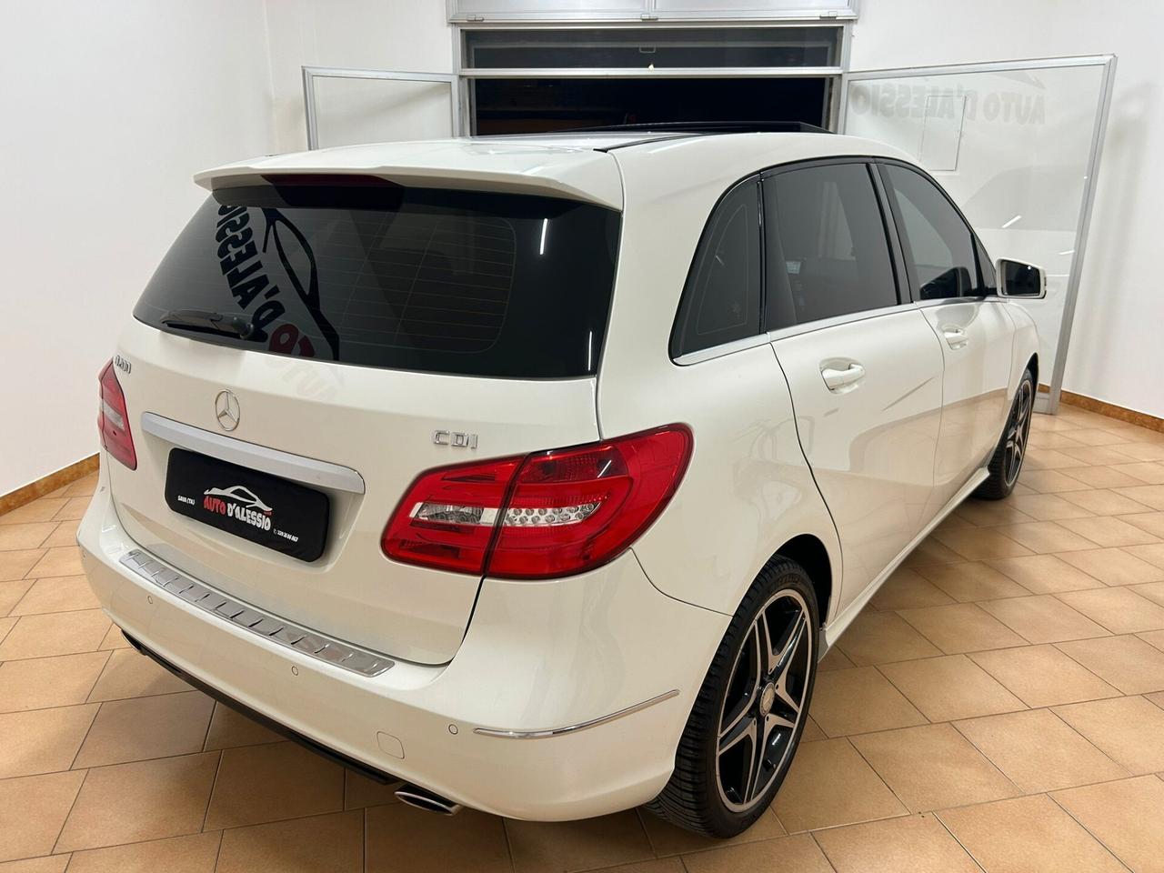 Mercedes-benz B 200 d Automatic Premium