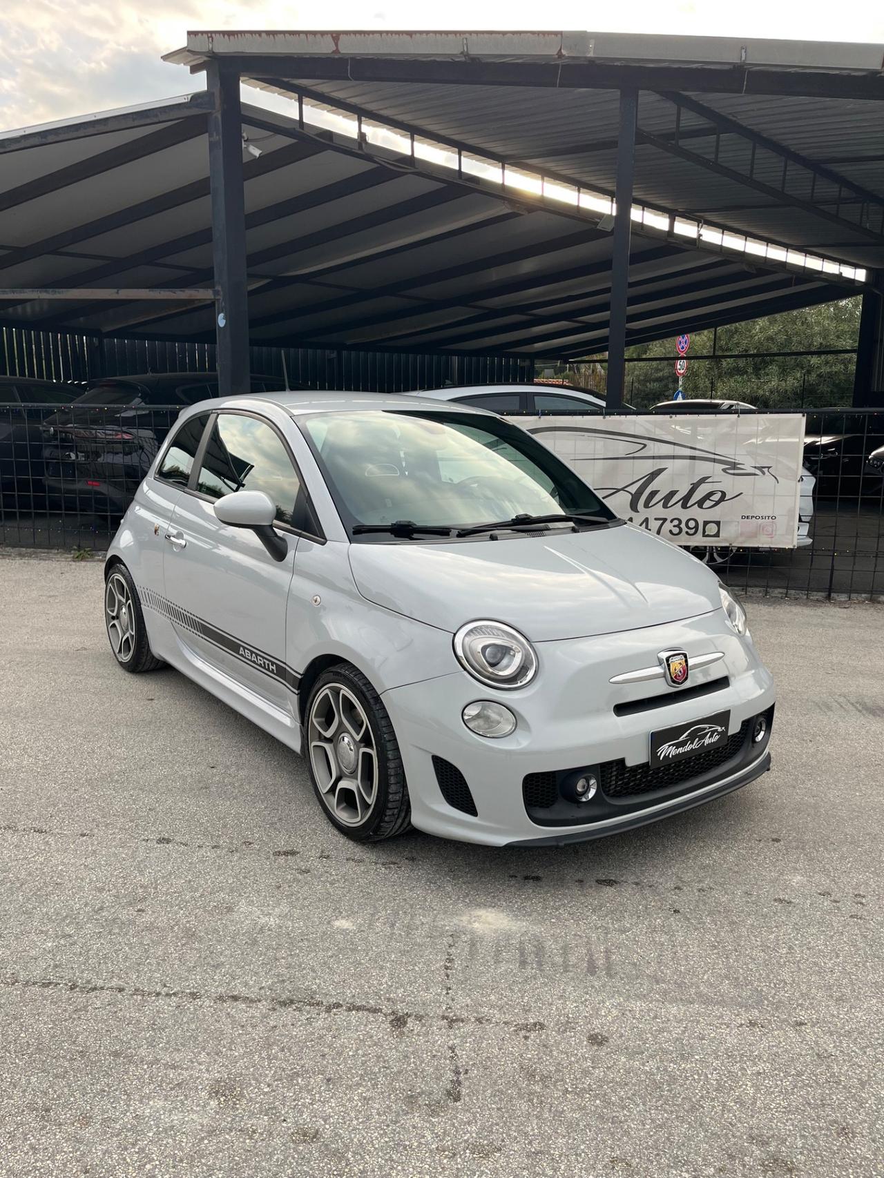 Abarth 500 1.4 Turbo T-Jet Custom