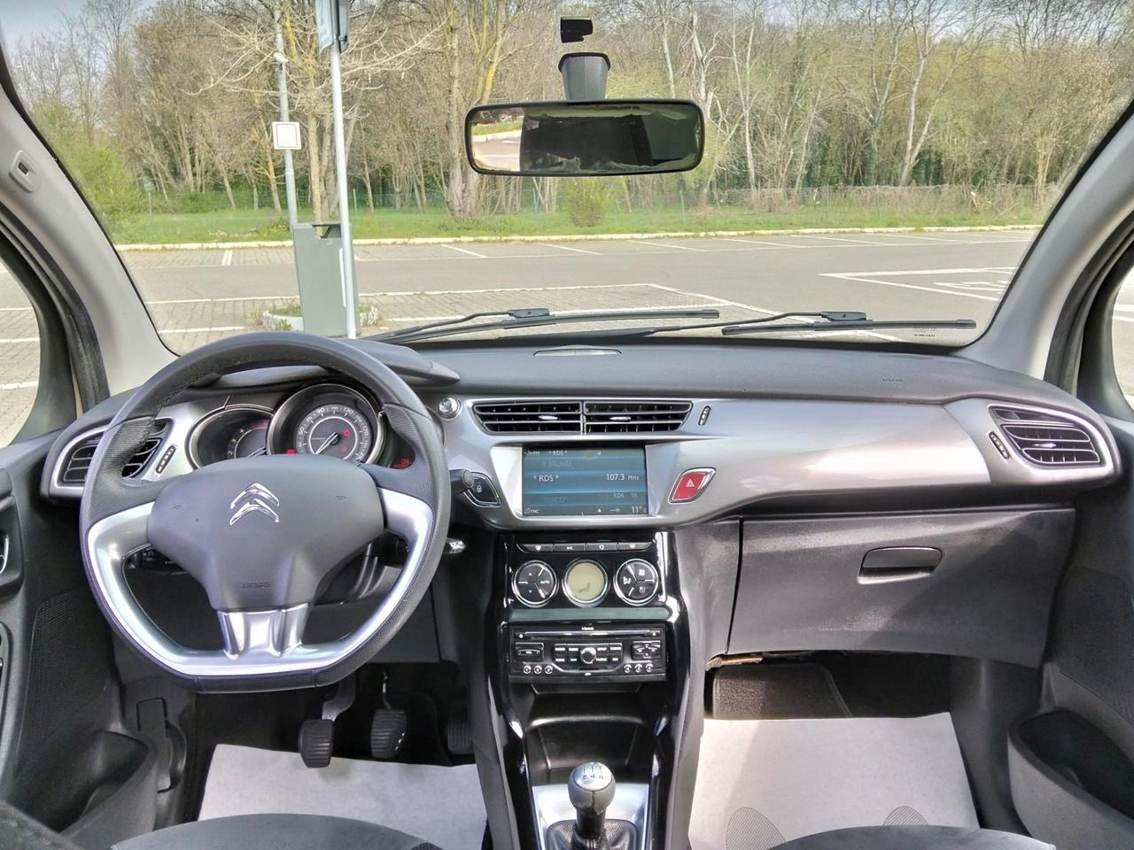 Citroen C3 1.4 HDi 70Cv*Panorama*Navi*Cerchi