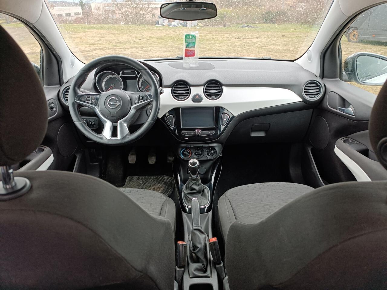 Opel Adam 2019 Neopatentati