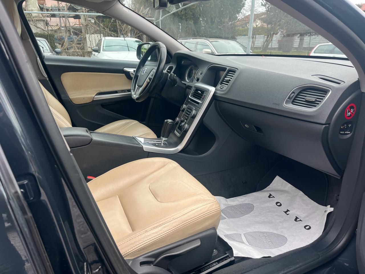 Volvo S60 D3 Geartronic Momentum