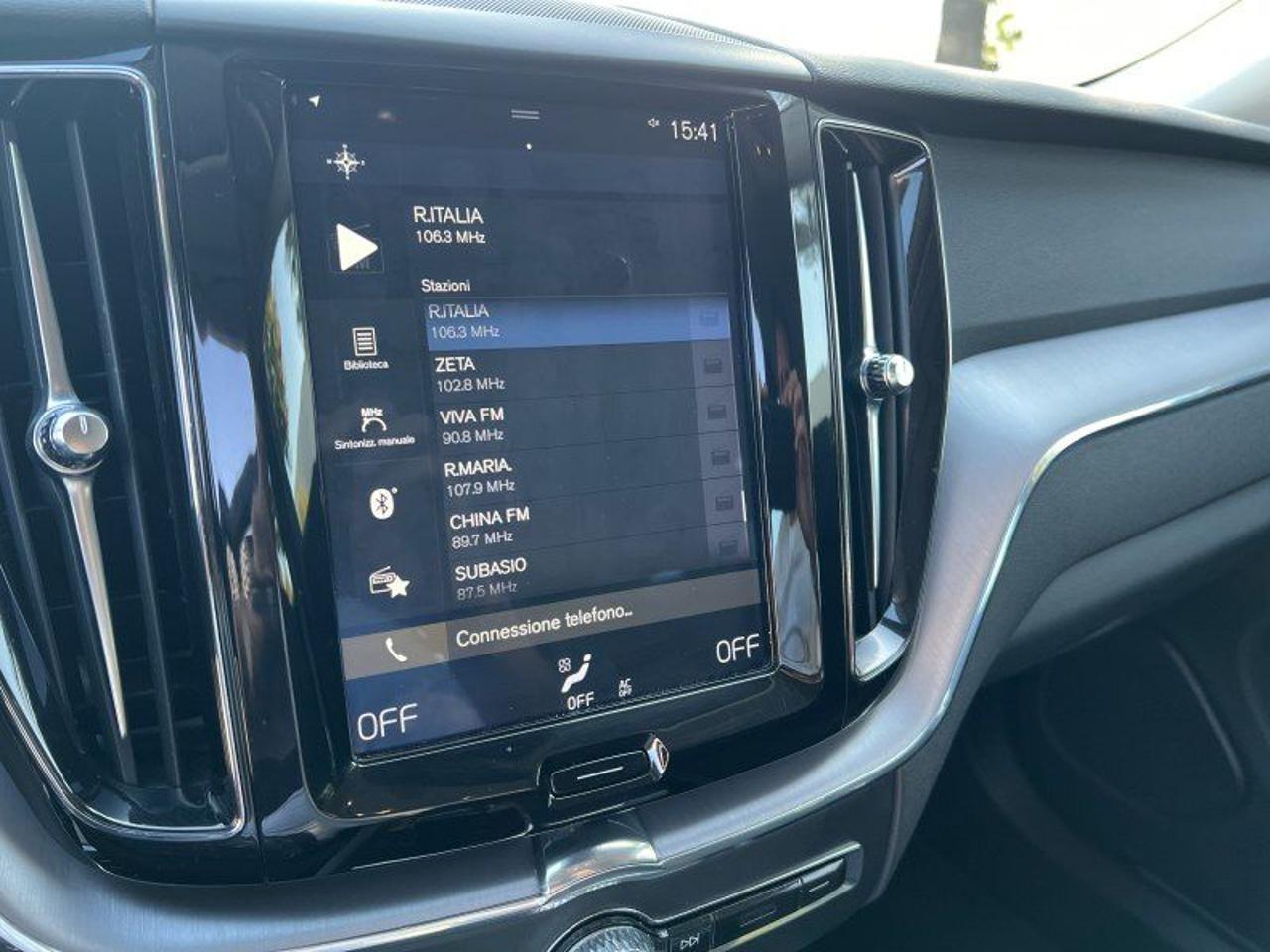 Volvo XC60 B4 (d) AWD Geartronic Business Plus