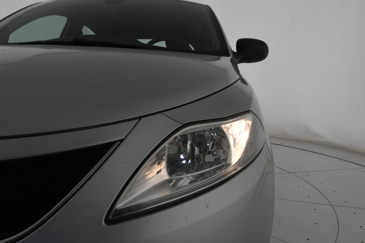 LANCIA Ypsilon 1.3 mjt Silver s&s 95cv X COMMERCIANTI+NEOPATENTATI+BLUETOOTH