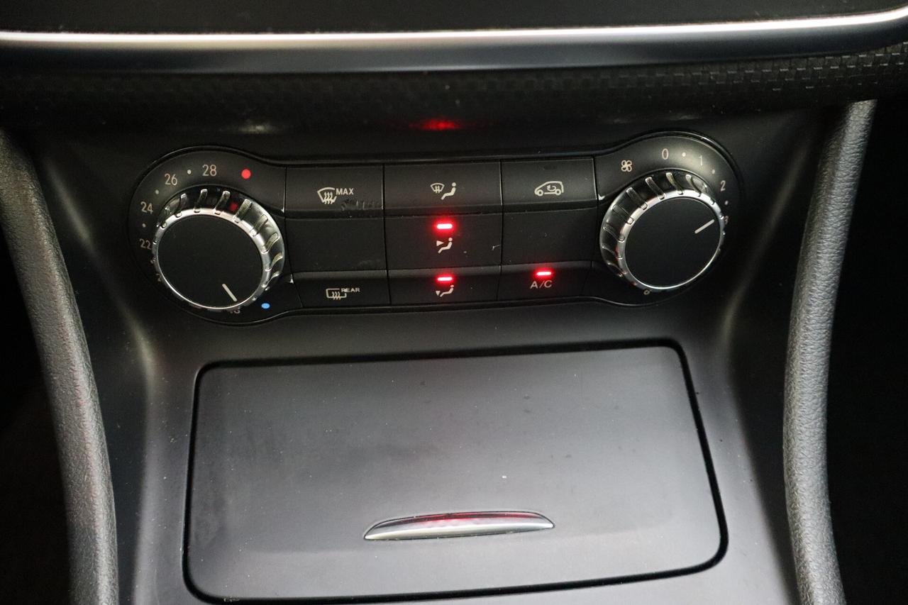 MERCEDES - BENZ A180 CDI SPORT AUTOMATICA