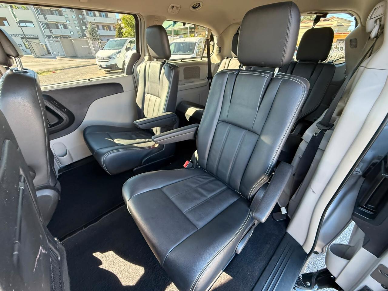 LANCIA VOYAGER 7POSTI 2.8TDI 163CV AUTOMATICA
