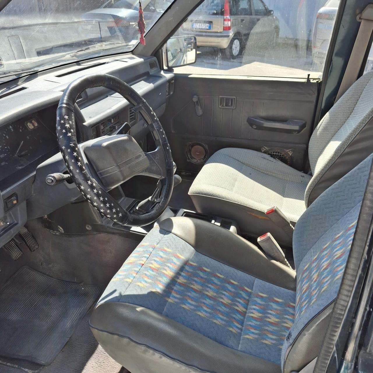 Mitsubishi L200 2.5 TD 4WD Club Cab Pick-up