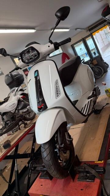 Piaggio Vespa 125 Sprint S MY2026