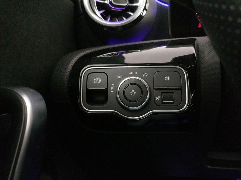 Mercedes-Benz Classe A A 180 d Premium auto