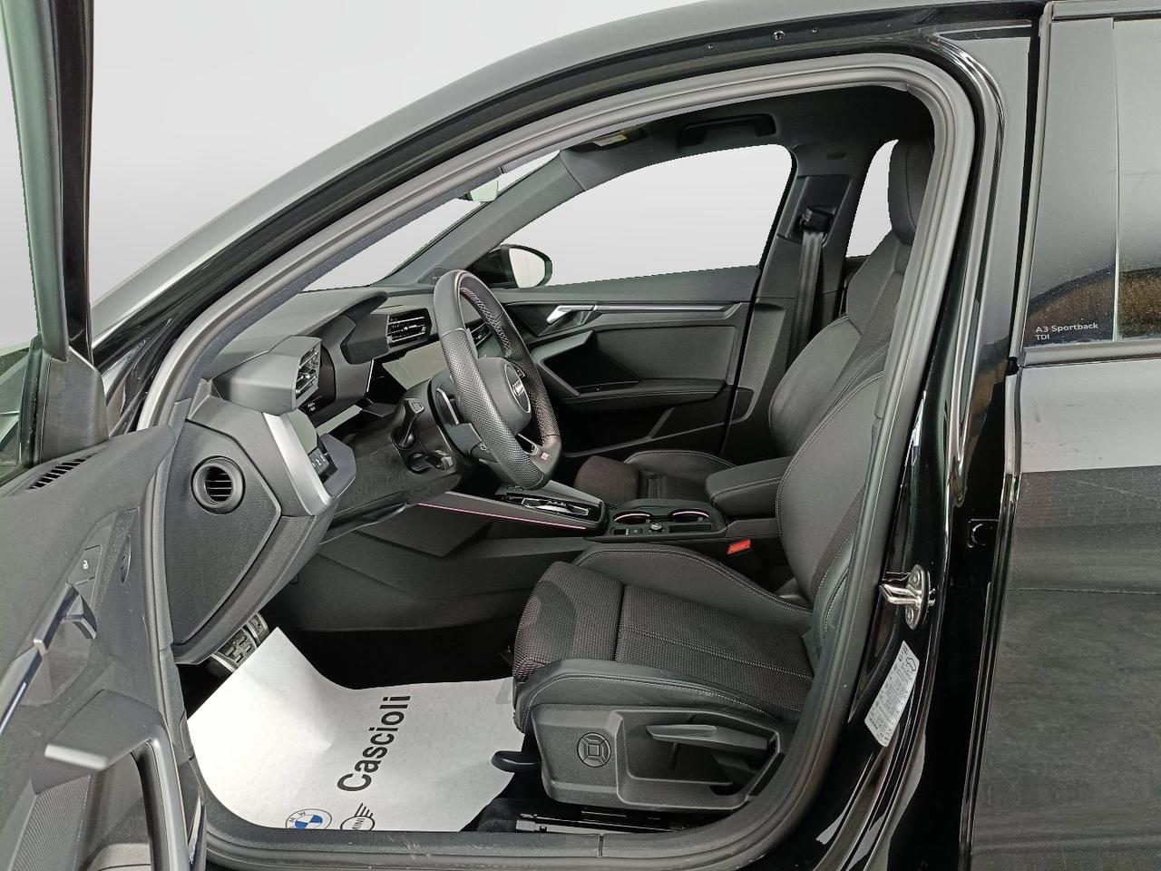 AUDI A3 IV 2024 Sportback - A3 Sportback 2.0 tdi S line edition 150cv s-tronic