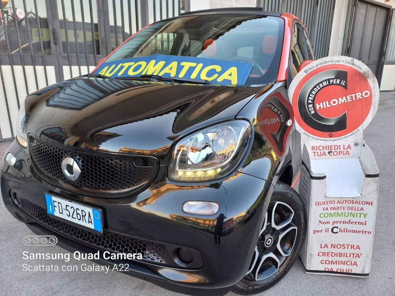 SMART FOR FOUR CABRIO 1.0 PASSION 5 PORTE AUTOMATICA NUOVISSIMA E FULL OPTIONAL ANNO 2017