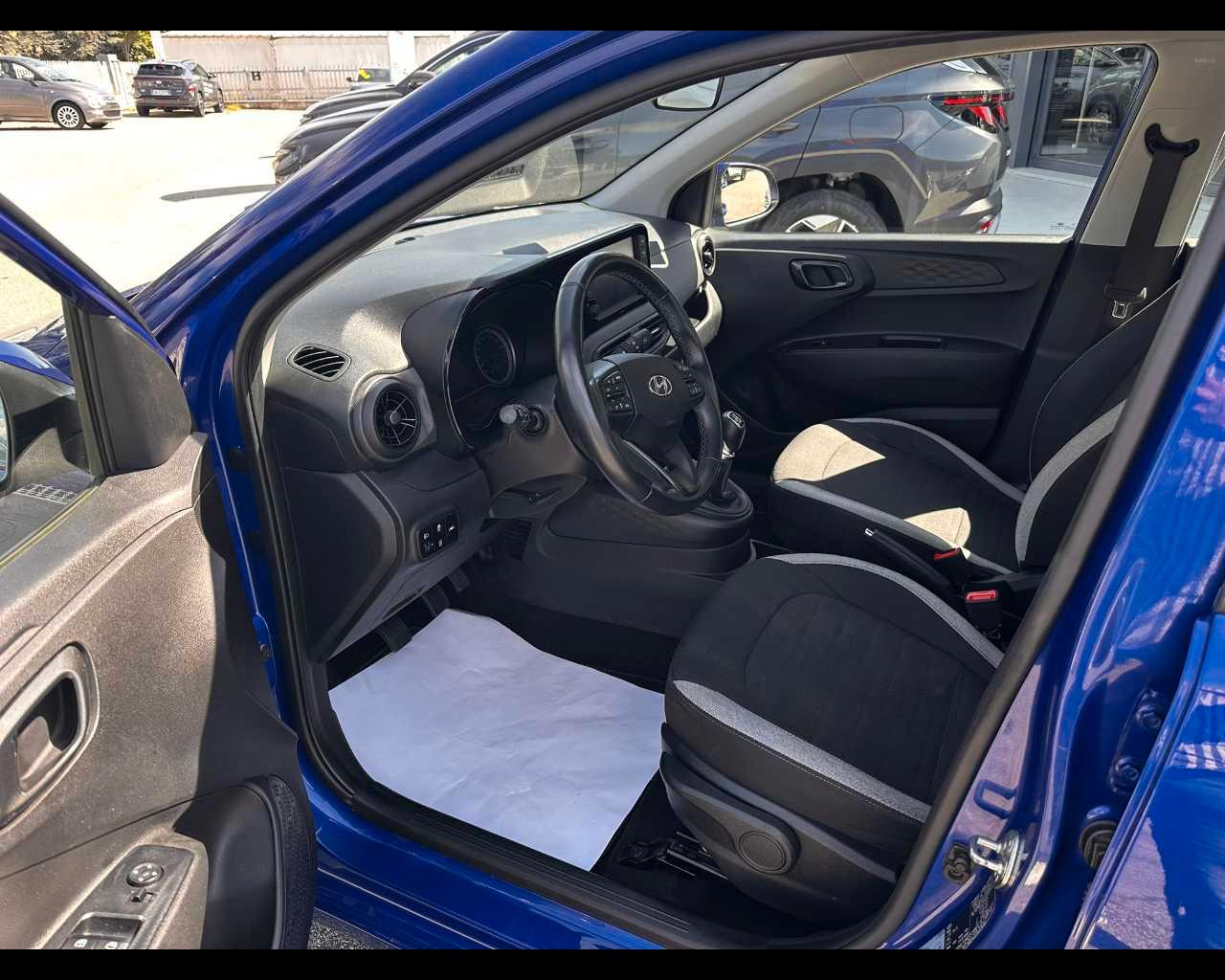 HYUNDAI i10 1.0 Tech