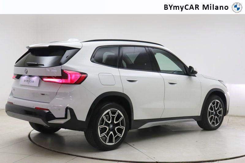 BMW X1 18 d X-Line sDrive DCT