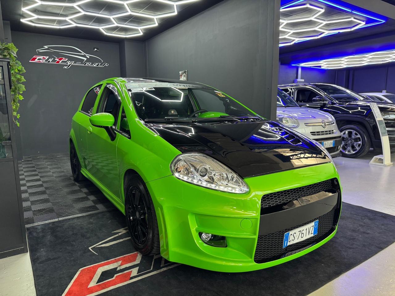 Fiat Grande Punto Look Sportivo – Personalizzata nei Dettagli