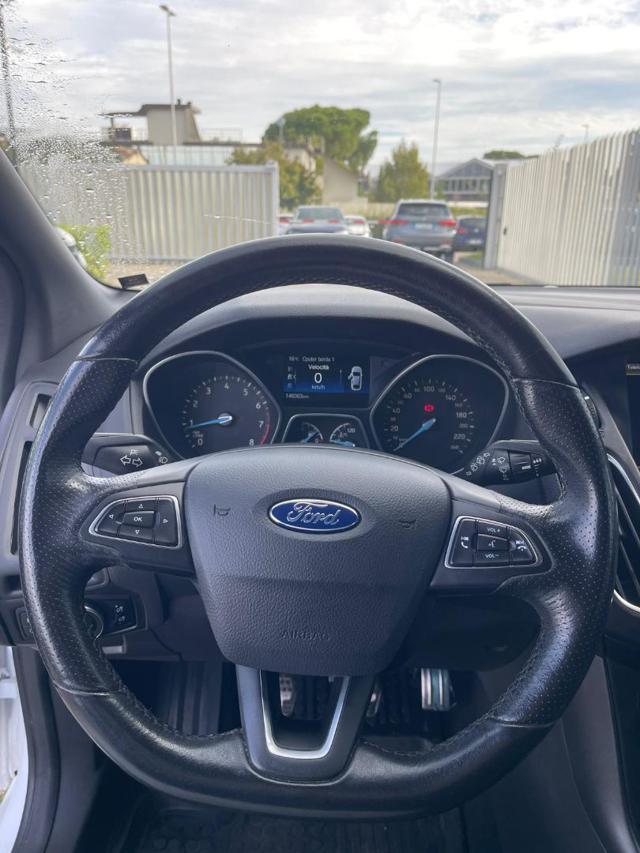 FORD Focus 1.0 EcoBoost 125 CV ST-LINE NEOPATENTATO