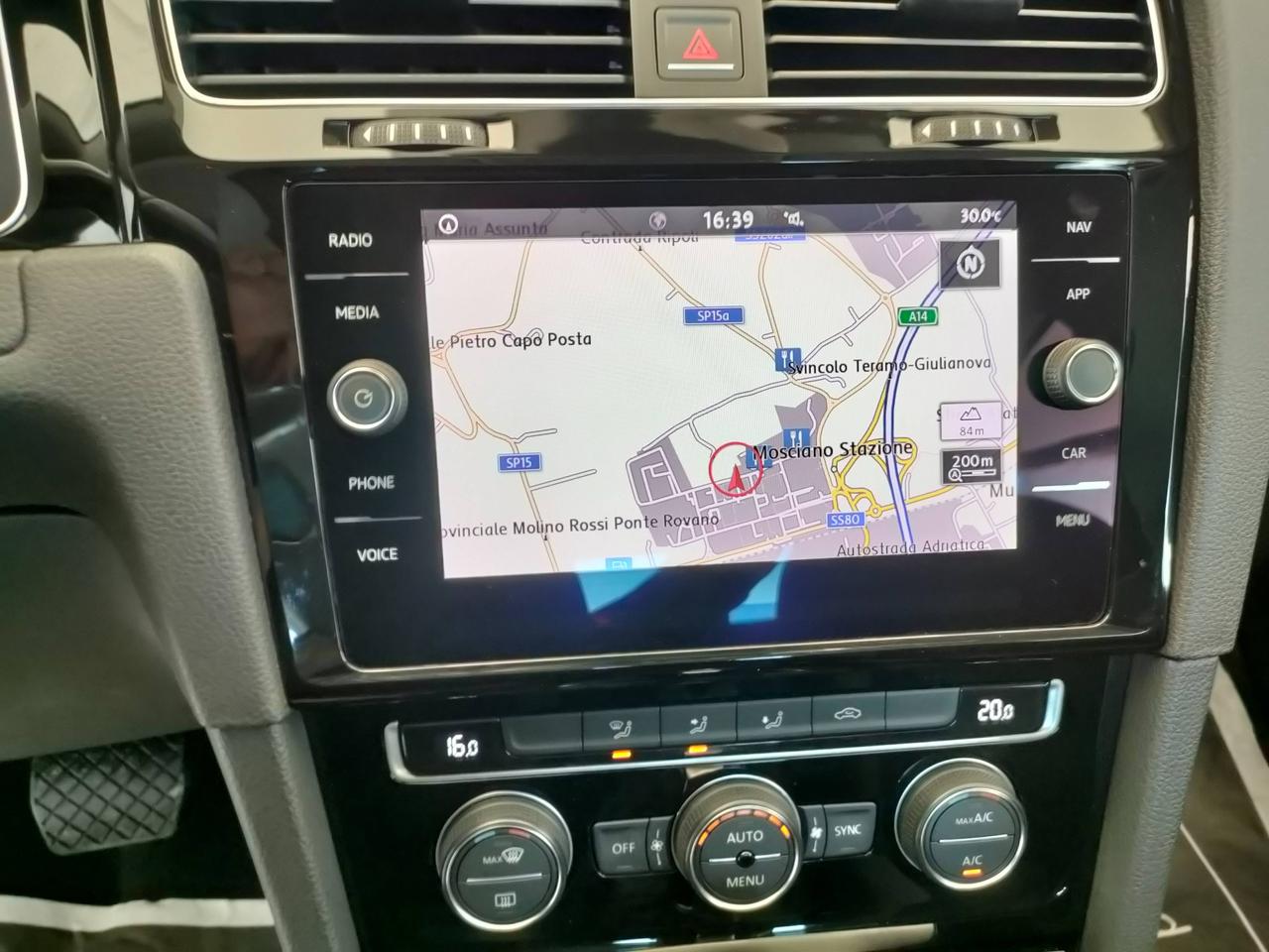 VOLKSWAGEN Golf VII 2017 5p - Golf 5p 1.6 tdi Executive 115cv dsg