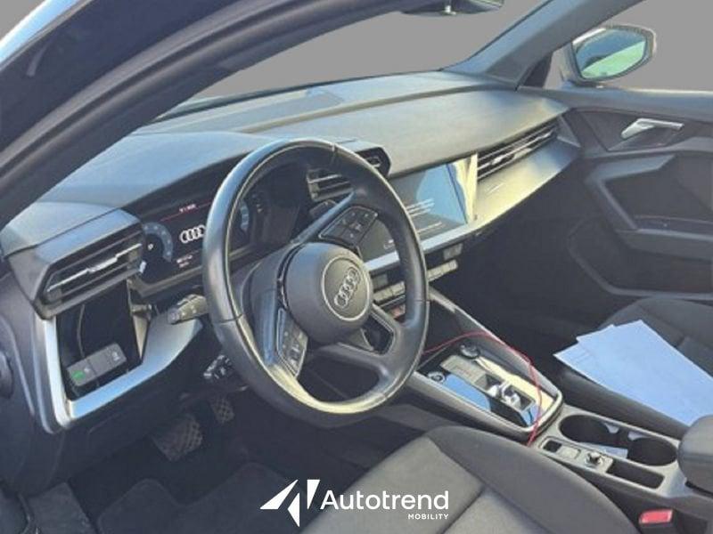 Audi A3 Sportback 30 g-tron 130 CV Automatica S tronic Business Advanced