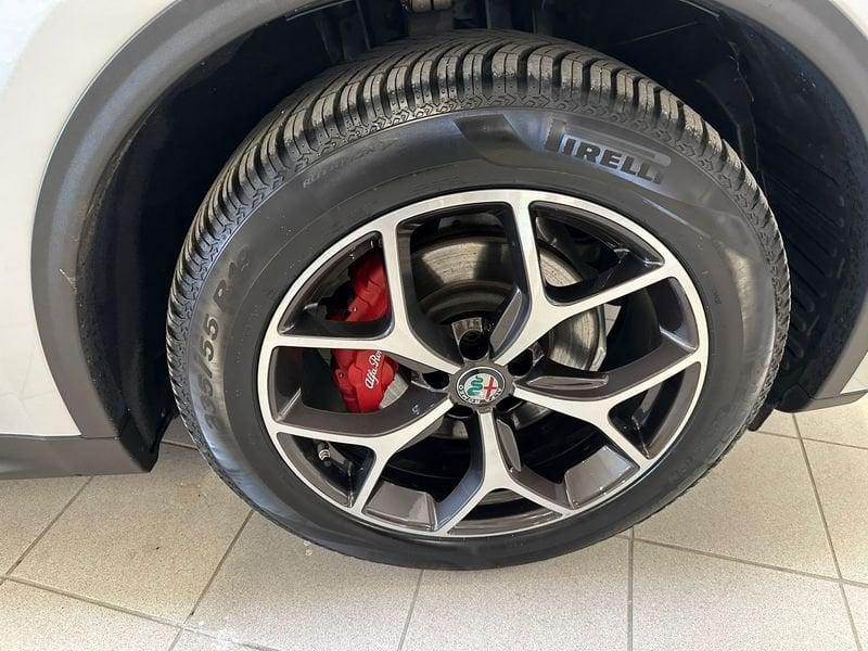 Alfa Romeo Stelvio 2.2 Turbodiesel 190 CV AT8 Q4 Sprint