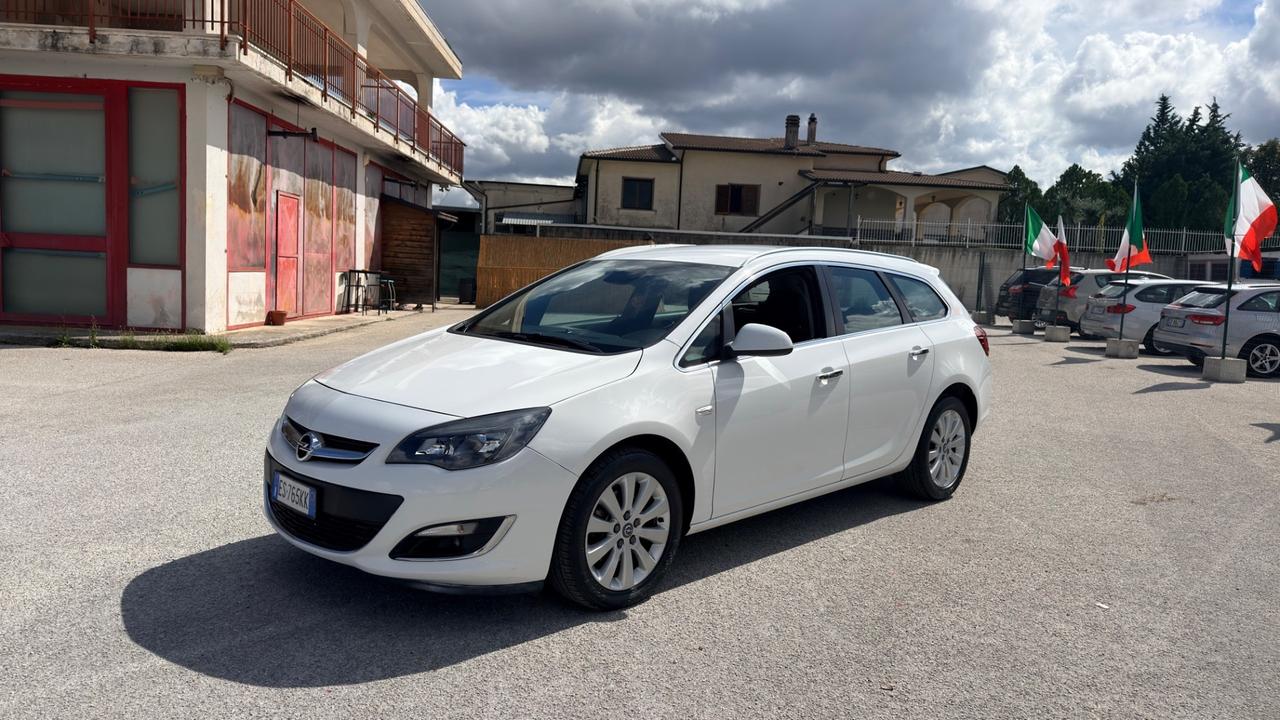 Opel Astra 1.7 CDTI 110CV Sports Tourer Cosmo