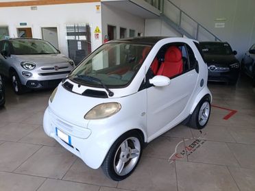 SMART ForTwo 800 smart & passion cdi (30 kW)