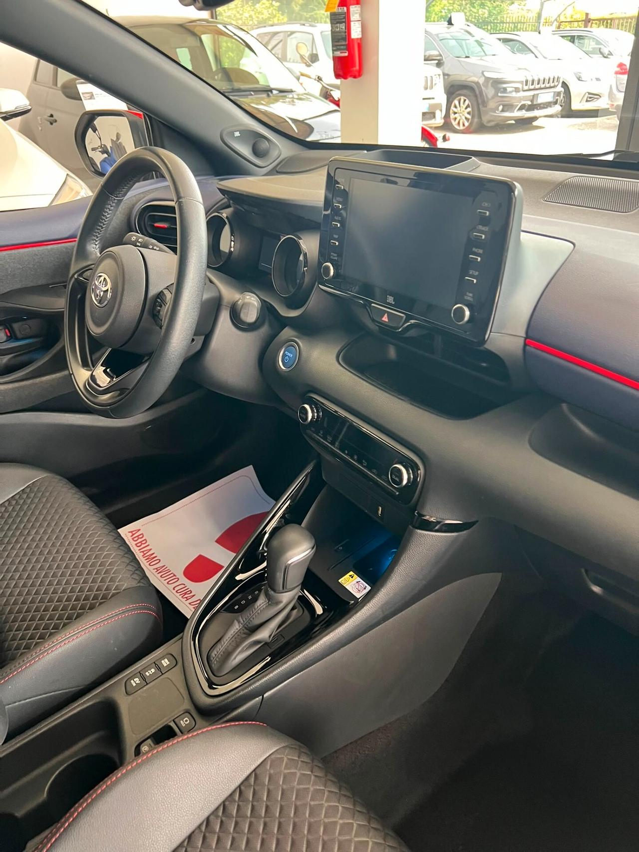 Toyota Yaris 1.5 Hybrid 5 porte Energy
