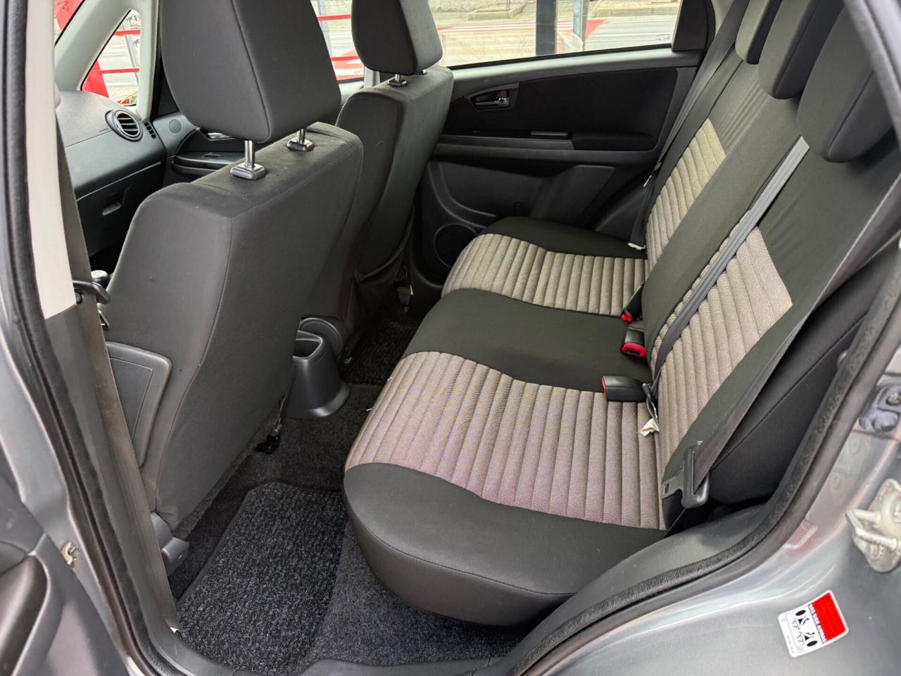 Fiat Sedici 2.0 MJT 16V DPF 4x4 Emotion