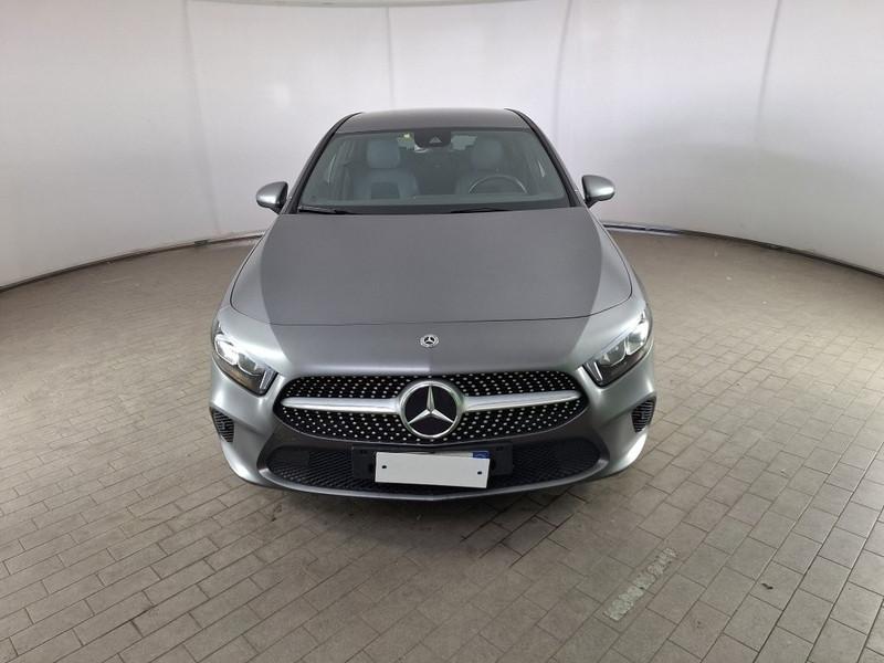 MERCEDES-BENZ A 180 d Automatic Business Extra 5 PORTE BERLINA