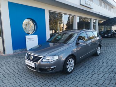 Volkswagen Passat 2.0 16V TDI Var. Sportline