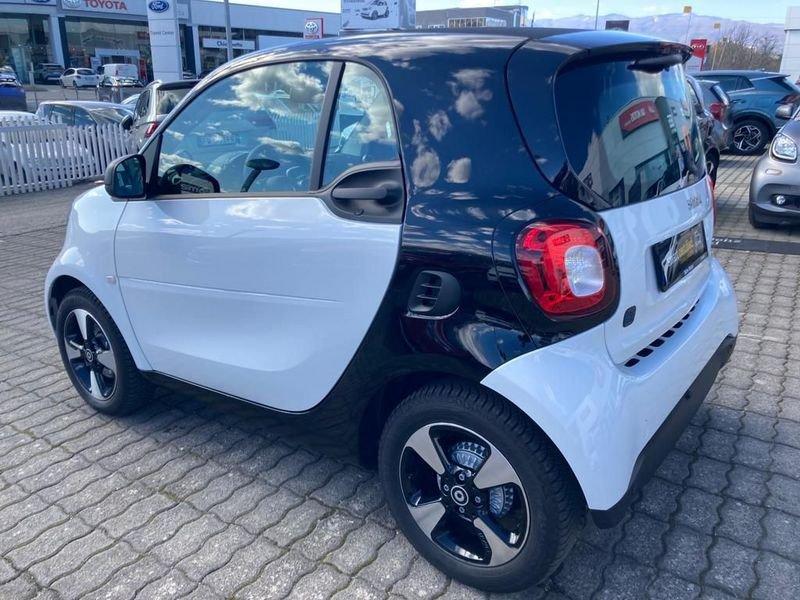 smart fortwo EQ Passion