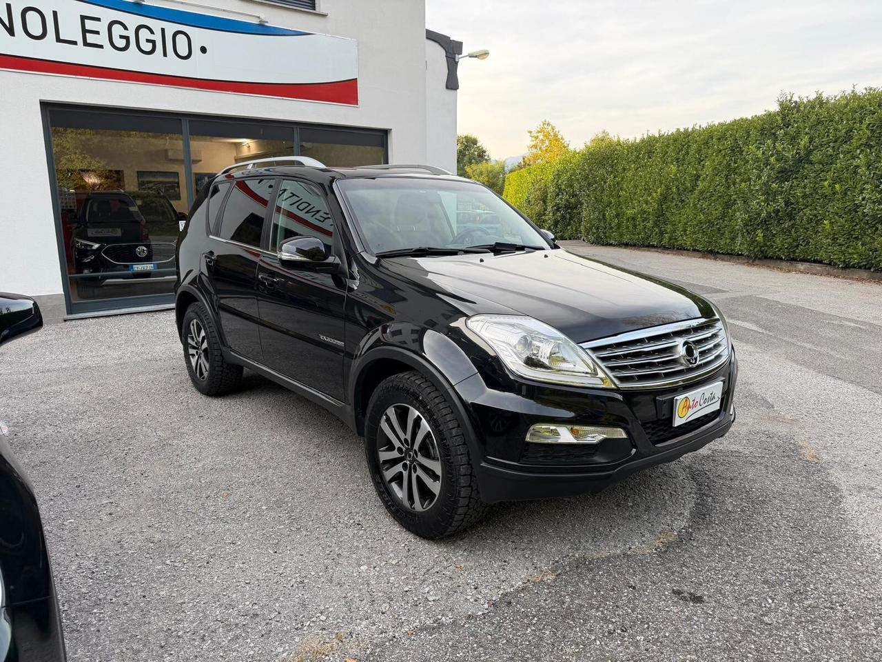 Ssangyong Rexton W 2.0 Xdi 4WD A/T Top