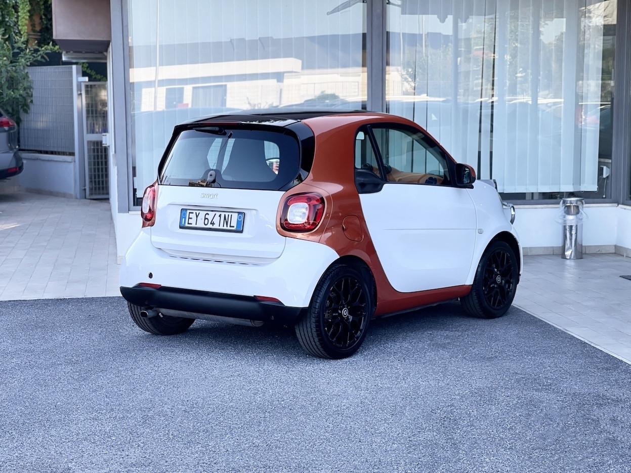 Smart ForTwo 1.0 Benzina 70CV E6 Neo. Automatica - 2015