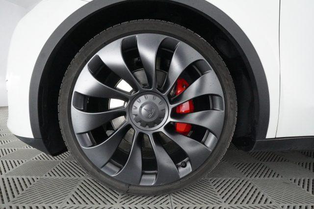 TESLA Model Y Model Y AWD Performance