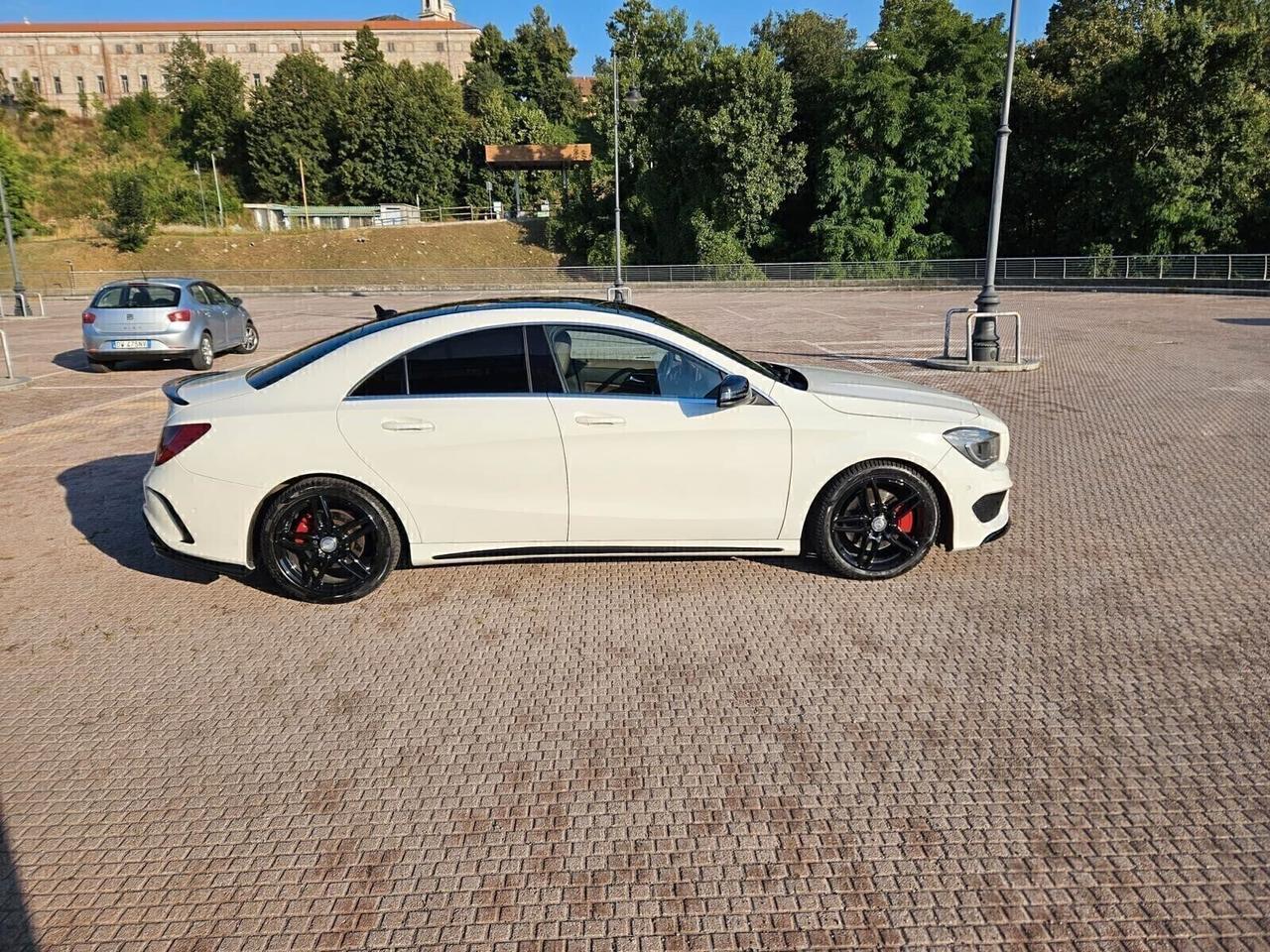 Mercedes Cla 250 AMG tetto apribile valutiamo usato /scambio