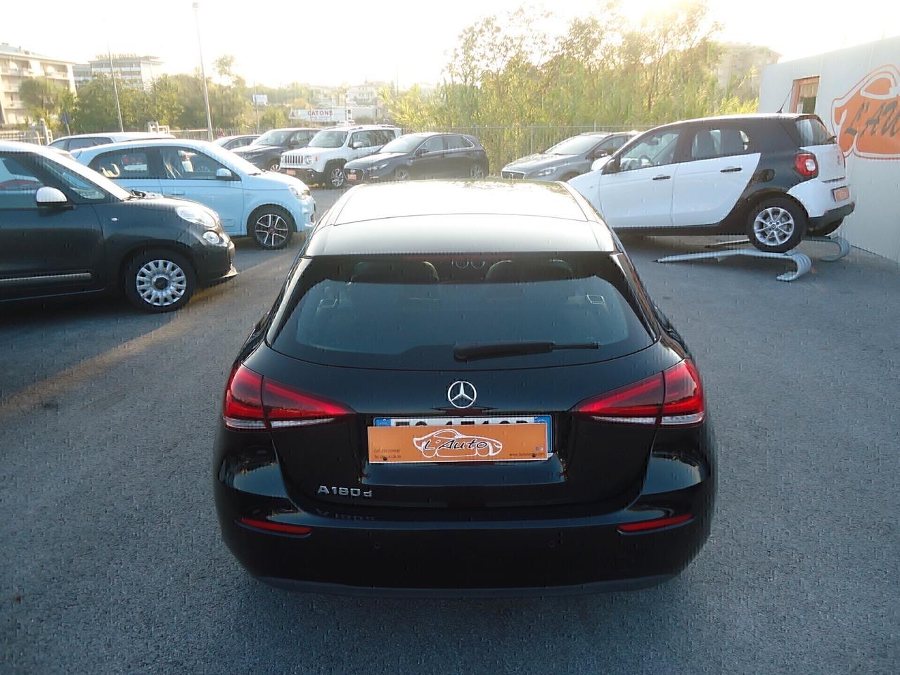 Mercedes-benz A 180 d Automatic Business Extra 116cv E6.2