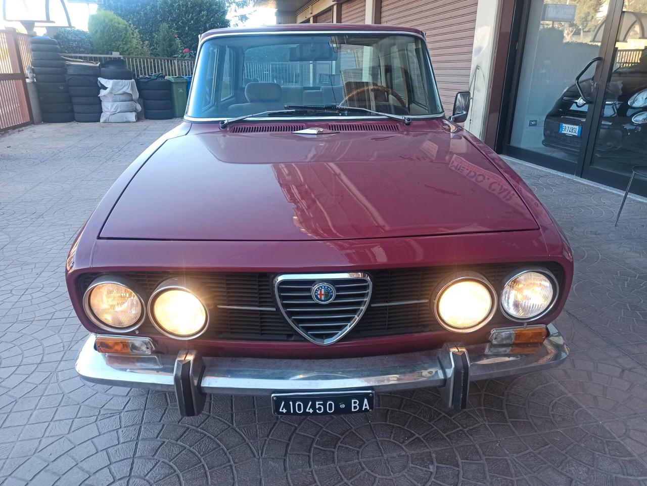 Alfa Romeo 2000 berlina