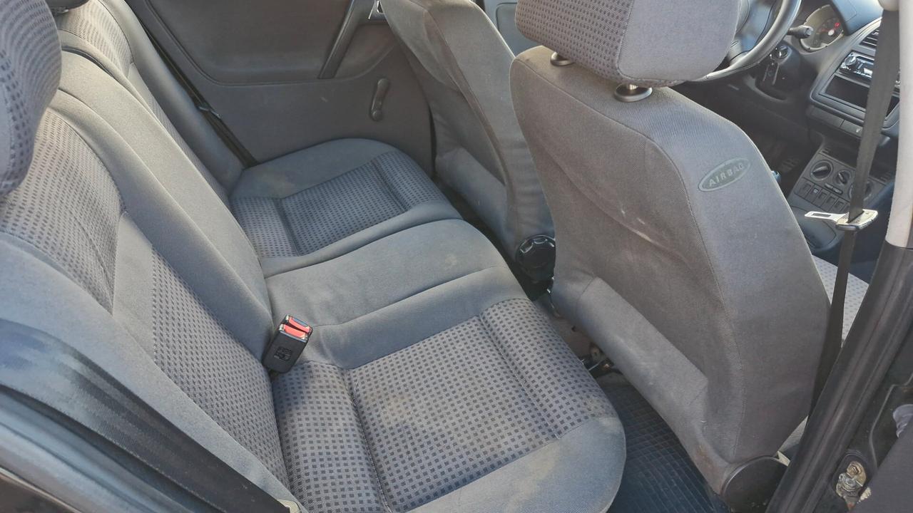 Volkswagen Polo 1.4 cat 5 porte Comfortline