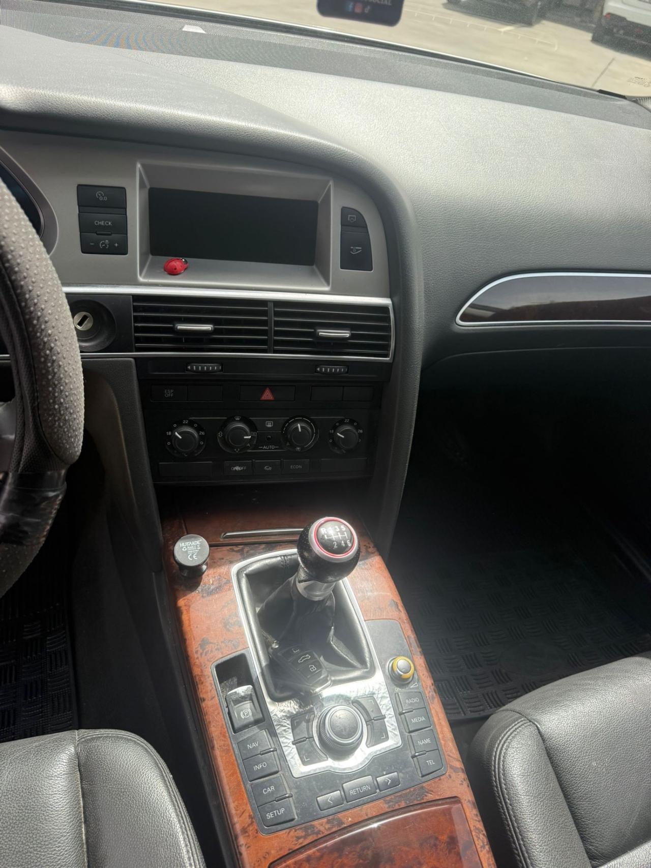 Audi A6 Avant 2.7 V6