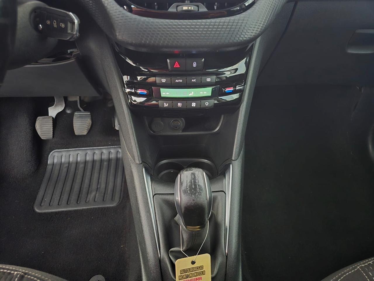 Peugeot 208 BlueHDi 75 5 porte Allure