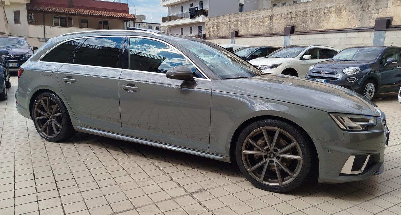 Audi A4 Avant 40 TDI quattro S tronic line edition