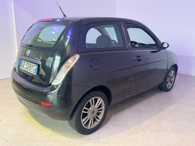 LANCIA Ypsilon 1.2 Versus