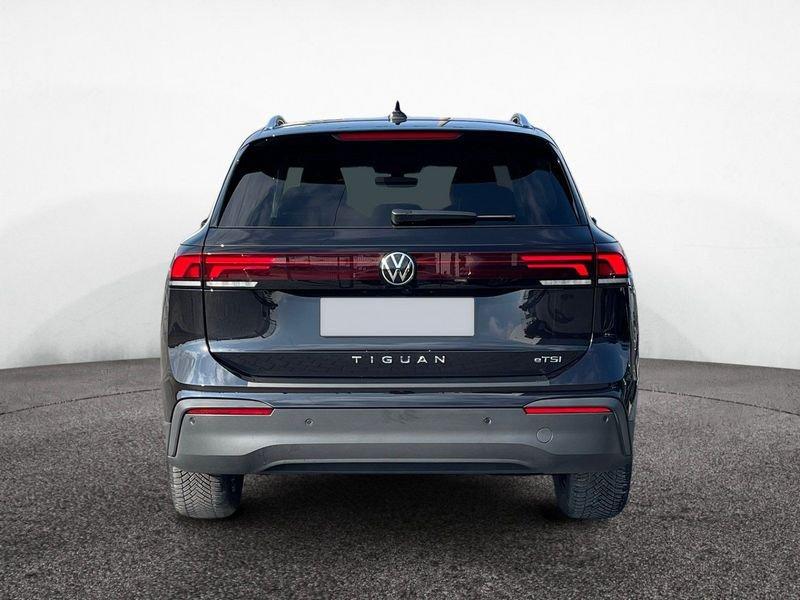 Volkswagen Tiguan 1.5 eTSI 150 CV EVO ACT DSG Life Nuovo Modello Gancio Led 18"