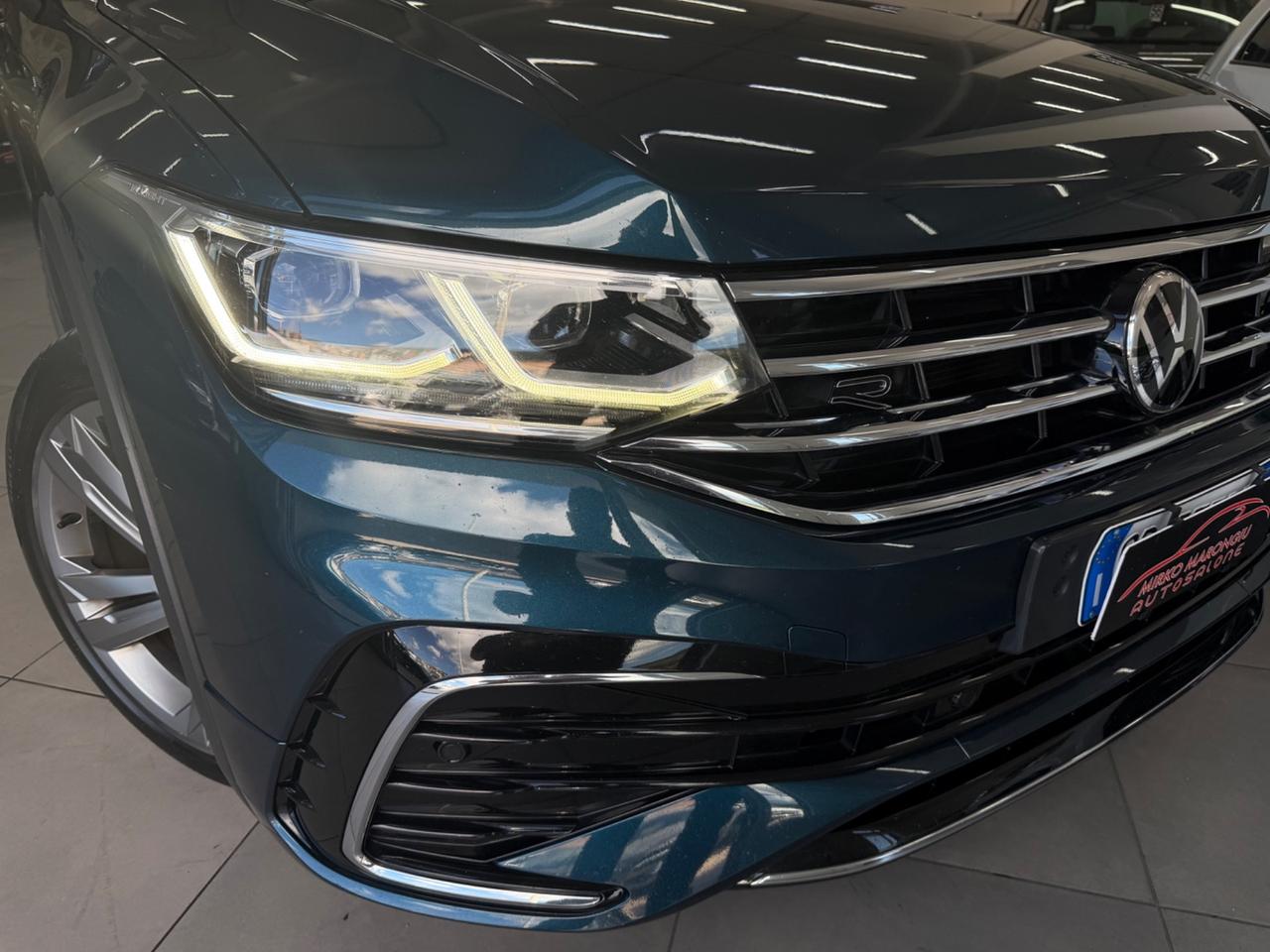 VW Tiguan 2.0 TDI 150 DSG 4MOTION R-Line finanziabile