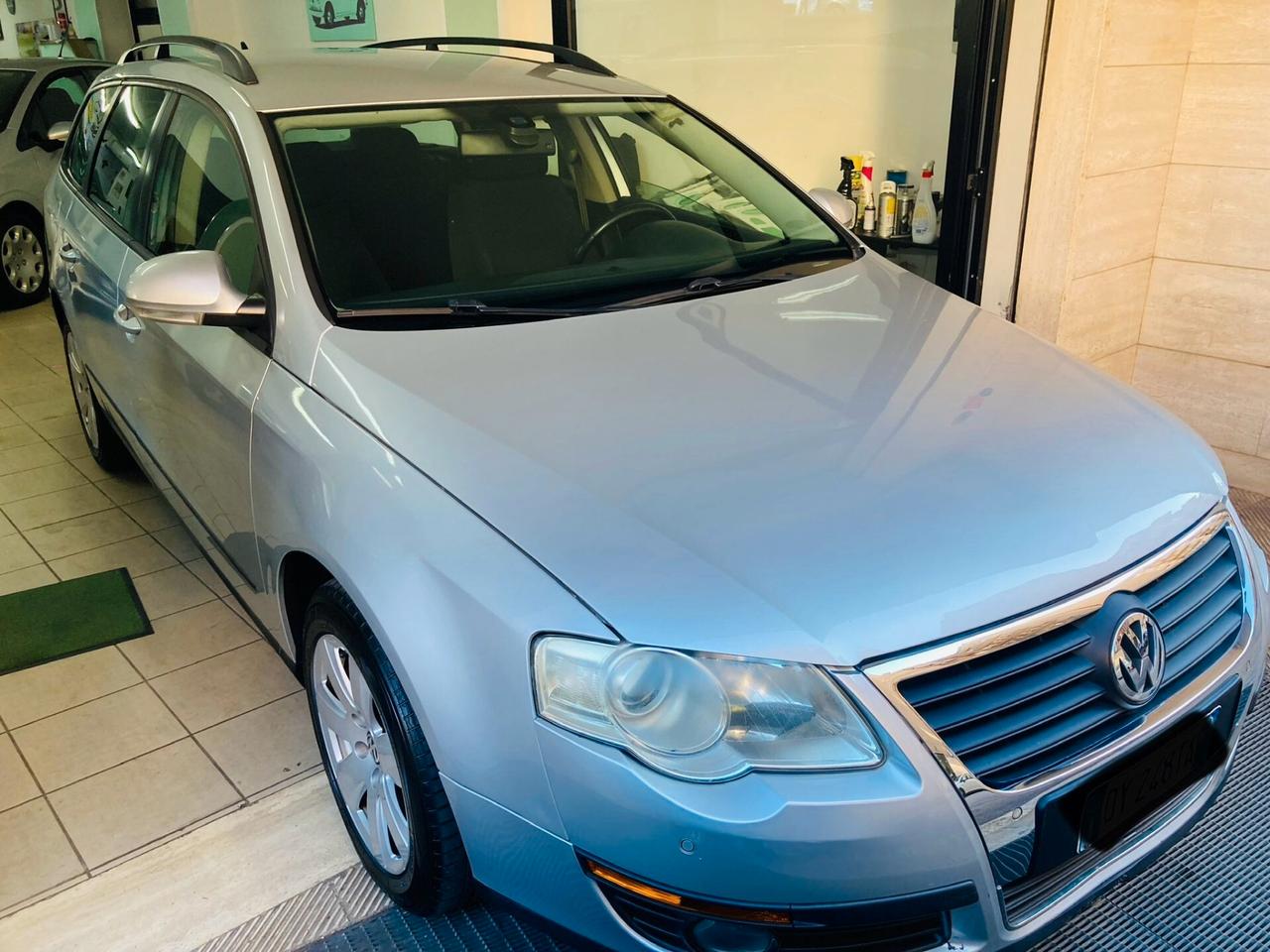 Volkswagen Passat 2.0 TDI - PERFETTA - 2009