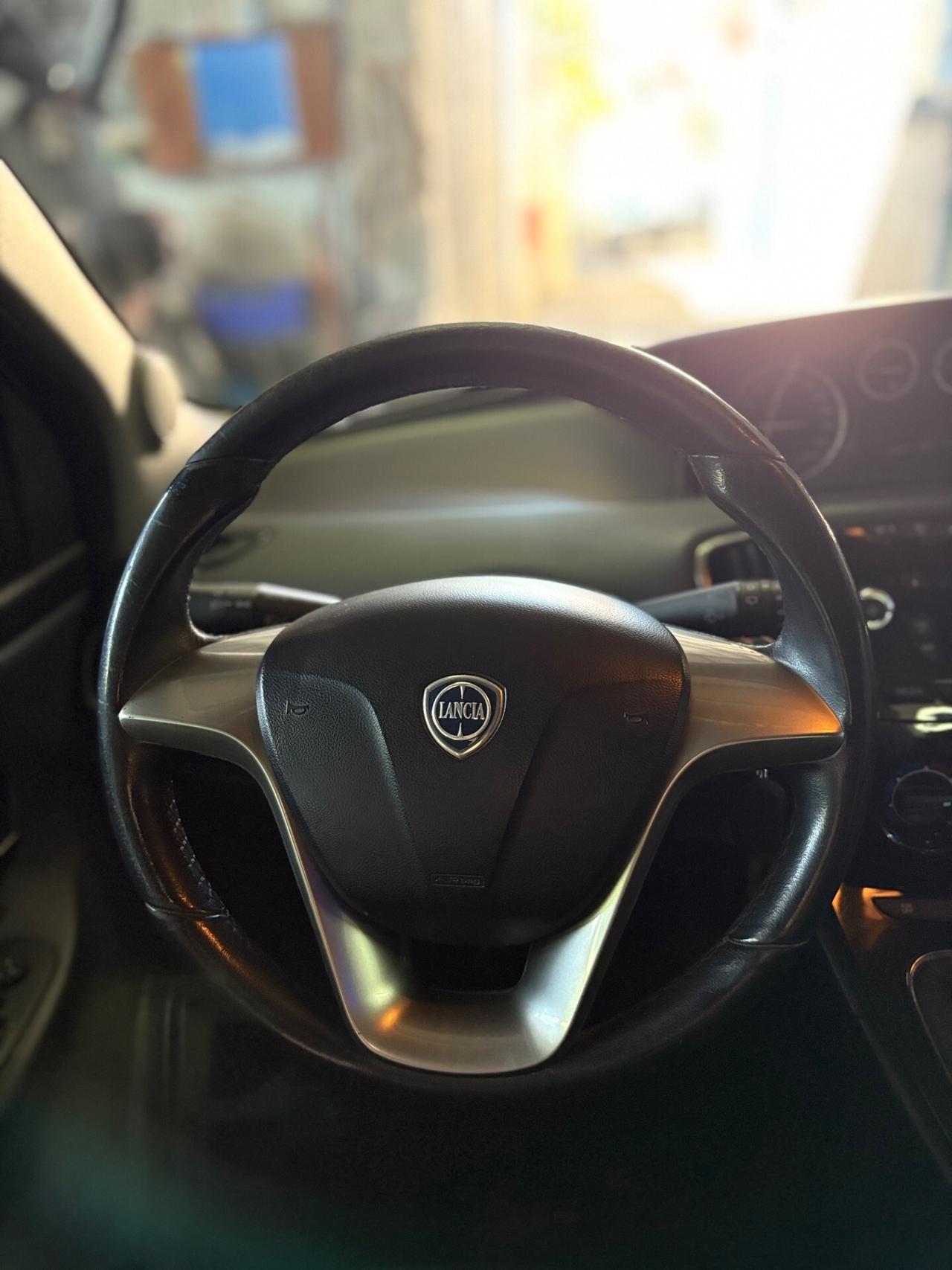 Lancia Ypsilon 1.2 GPL Ecochic 69cv