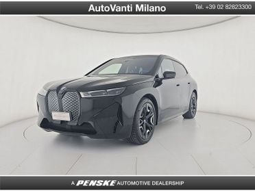 BMW iX xDrive50 Pacchetto Sportivo