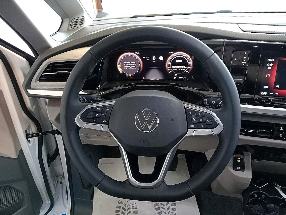 Volkswagen T7 Multivan TDI LIFE DSG MATRIX IQLIGHT 19" GANCIO VIS A VIS