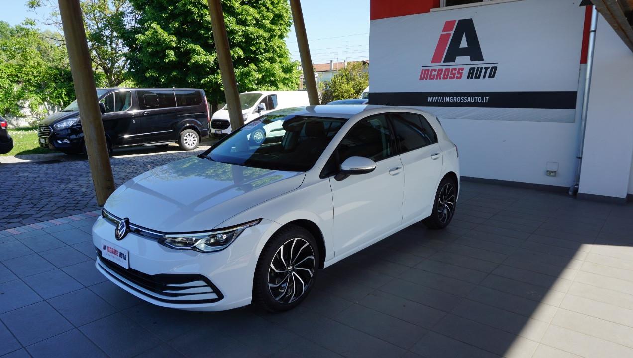 Volkswagen Golf 1.0 etsi evo Life 110cv dsg