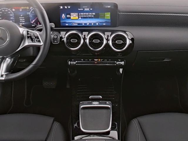 MERCEDES-BENZ CLA 180 d Automatic Shooting Brake Progressive Advanced